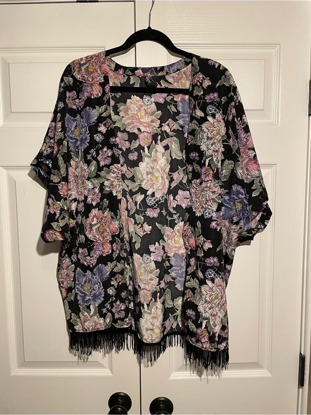 Black Floral Kimono
